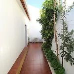 Oriente Dna Iv Apartment *