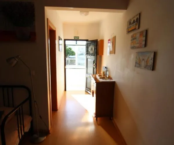 Oriente Dna Iv Apartment