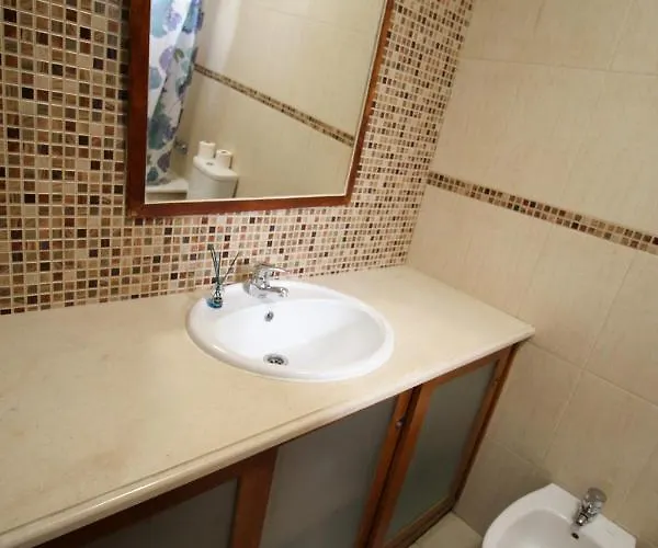 Oriente Dna Iv Apartment *